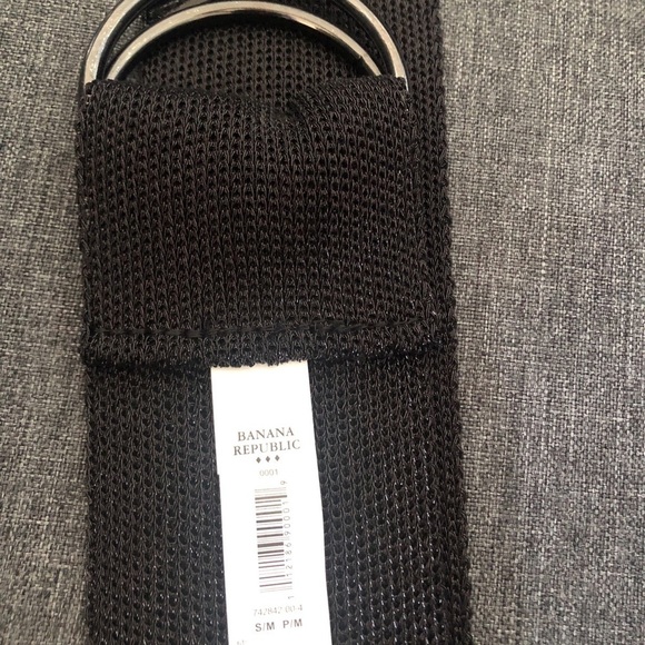 Banana Republic Factory Knit Black Belt - Picture 3 of 5